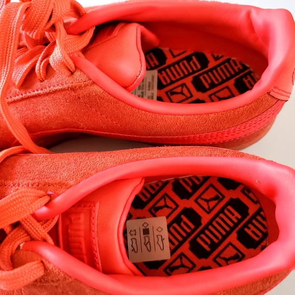 Puma Suede Triplex Mono Sneakers Shoe Red Women's Size 5.5 - Picture 8 of 10